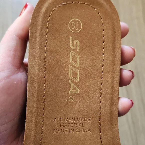 Brand New Slip On Sandals - Picture 3 of 4